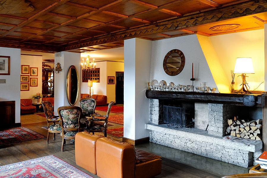 Hotel Touring Madonna di Campiglio Exterior foto